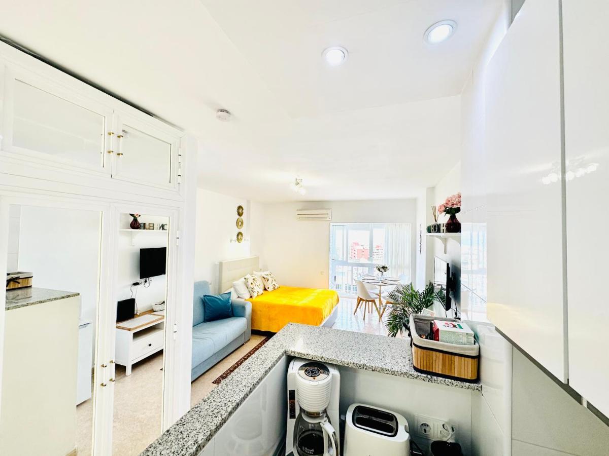 Iris Vistas Sea&Sun Benalmadena Apartment Bagian luar foto